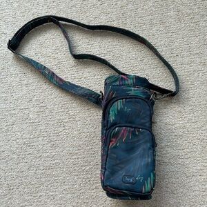 Lug Insulated Crossbody Water Bottle Bag - Huggie
